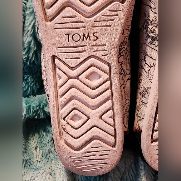 Toms X Marvel Concept Art Printed Classics 7 Wm Sz 9.5 - Picture 12 of 14